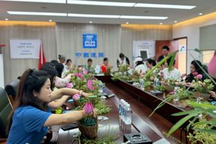 蒙蒂：球队今天过于依赖于远投 我对球队的投篮选择表示质疑